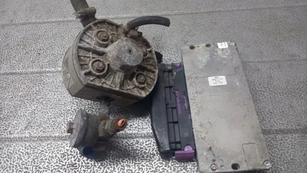 Kit GLP OEM 01 para BMW E39 520i Sedán 1998 image 7