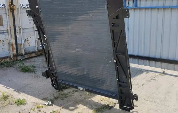 OEM ROLETA PRZESTRZENI BAGAŻOWEJ Lastinpeite image 7