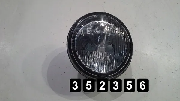 Phare antibrouillard Renault Megane OEM AM-352356 Occasion image 2