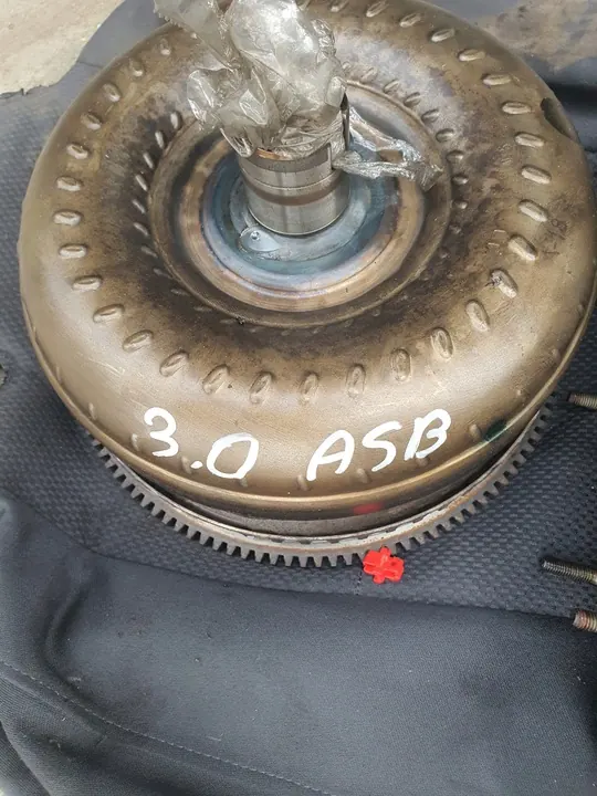 Hydraulisk Kopplingsomvandlare Audi 3.0 TDI 09L323571S image 2