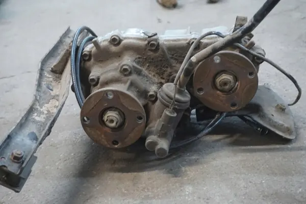 Suzuki Samurai Verteilergetriebe OEM SAMURAI REDUKTOR M10 image 6