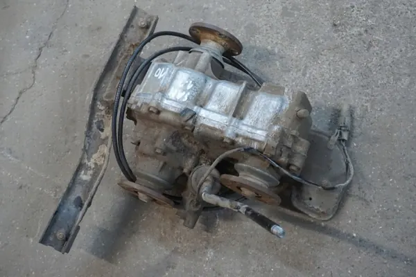 Suzuki Samurai Verteilergetriebe OEM SAMURAI REDUKTOR M10 image 8