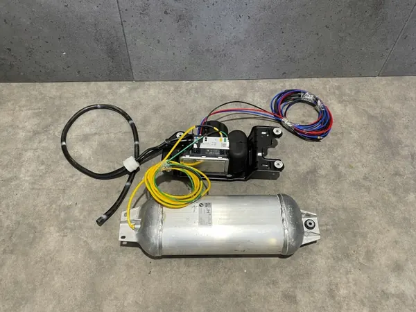 Compressor suspensão ar OEM 5A70699 para BMW X5 G05 LCI image 2