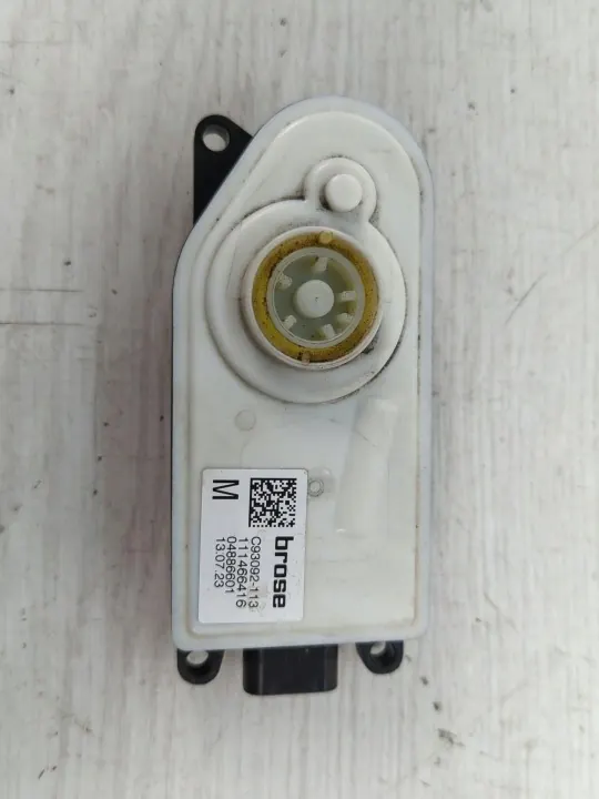 Motor de estore BMW 111466416 para Série 5 G30/G31 image 4