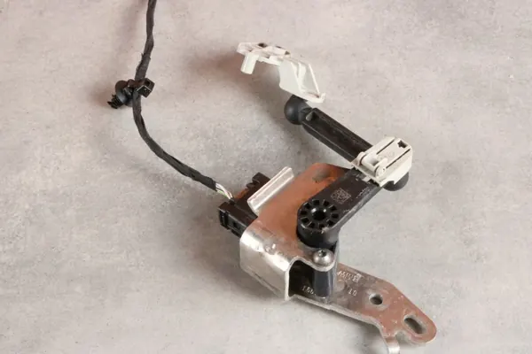 BMW Koplampniveausensor OEM 6895466 Rechts Achter image 3