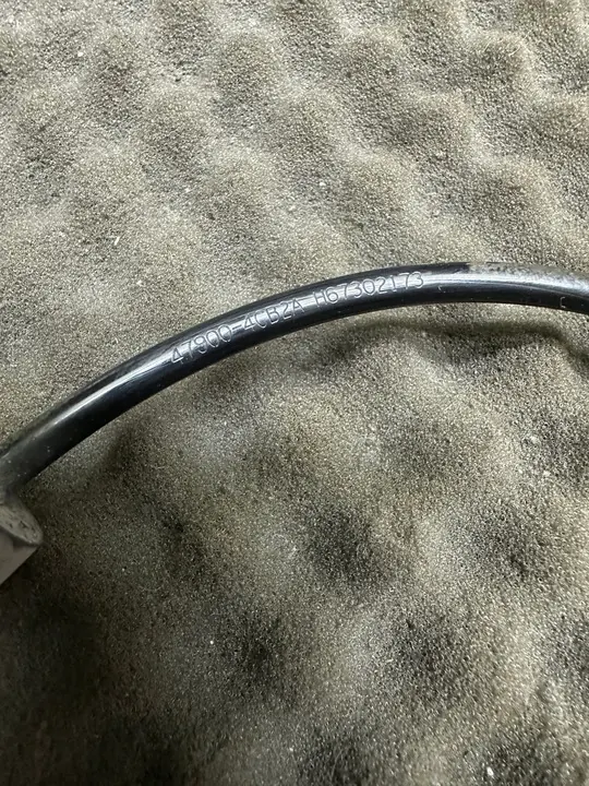 Sensor de velocidade da roda ABS Nissan 47900-4CB2A image 2