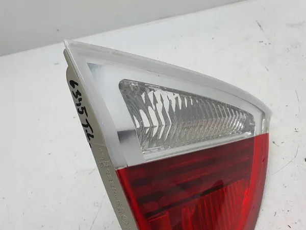 BMW E91 Luz Trasera Izquierda 7160063 image 2