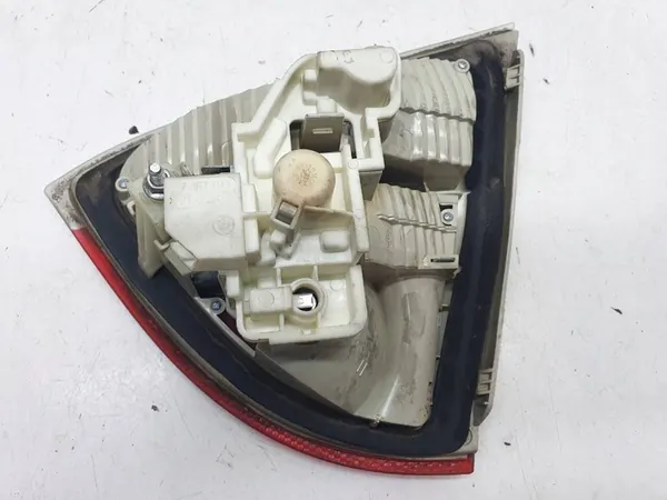 BMW E91 Luz Trasera Izquierda 7160063 image 5