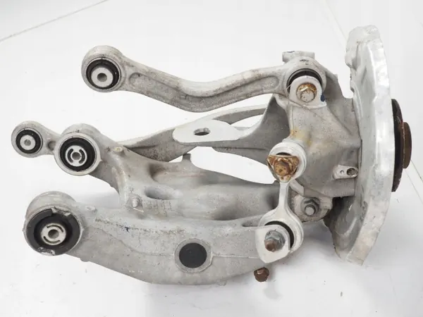 Brazo de control trasero derecho OEM 6796146MWGK BMW F12/F13 image 5