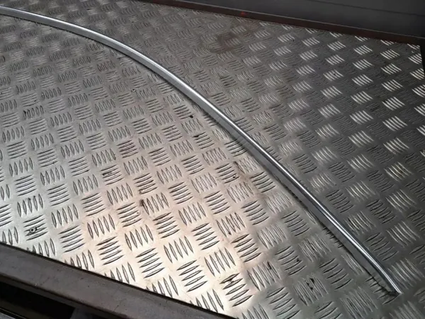 OEM 8R0853704B Rechte Dachreling für Audi SQ5 Q5 image 3