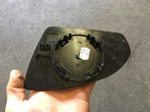 Insert Miroir Droit Smart Fortwo II OEM 5FF805902A image 2