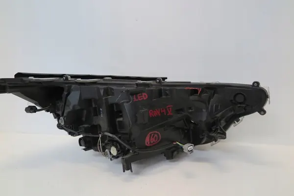 Faros delanteros LED izquierdo Toyota RAV4 V 81185-42842 image 5