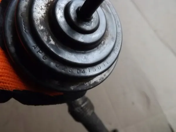 EGR-venttiili ja putki Audi A4 B5 1.9 TDI 028131501E image 6