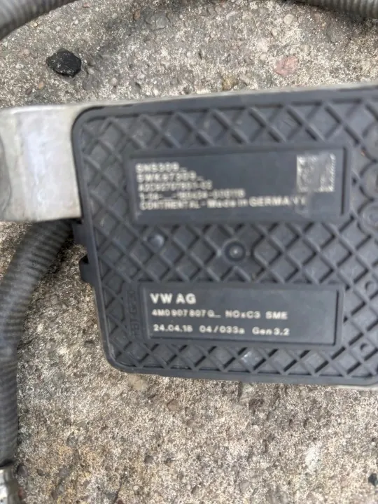 Sensor NOX Audi OEM 4M0907807G - Usado image 3