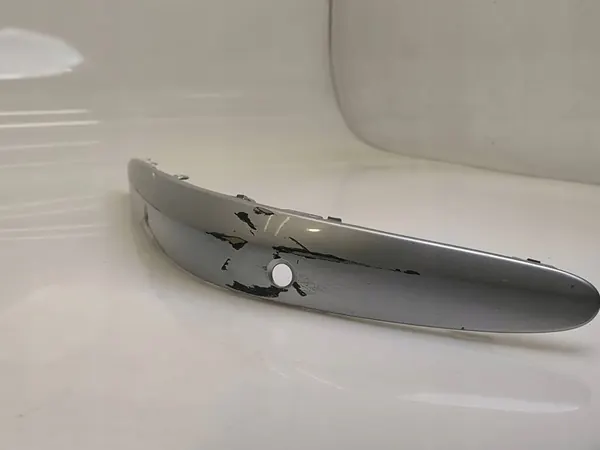 Rivestimento paraurti anteriore Mercedes-Benz E W211 A2118850721 image 2