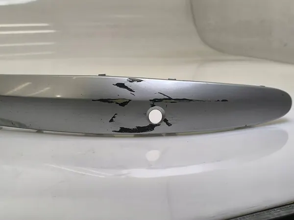 Rivestimento paraurti anteriore Mercedes-Benz E W211 A2118850721 image 3