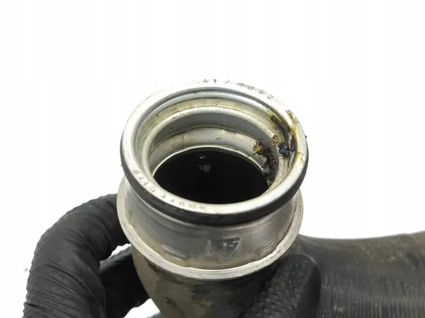 Porsche Cayenne (92A) 2011 Intercooler-Schlauch image 3