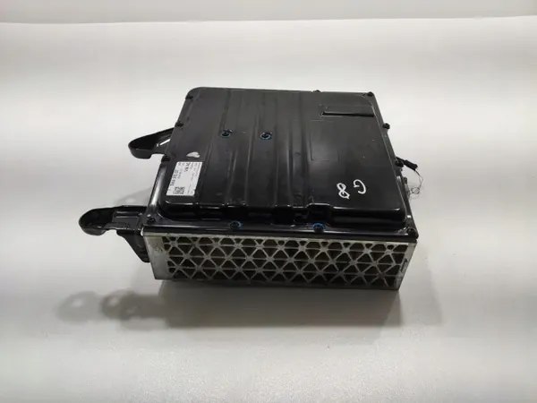 Batería usada OEM 5WA915107 para VW Golf VIII 1.5 eTSI image 4