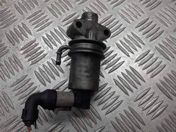 EGR-venttiili Audi A3 8L 1.6 8V image 3