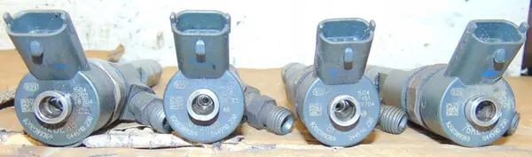 Brandstofpomp en Injectoren Set Suzuki Grand Vitara II 1.9DDIS image 3