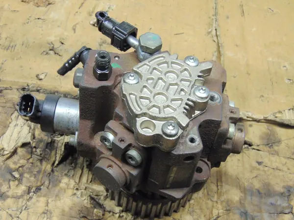 Brandstofpomp en Injectoren Set Suzuki Grand Vitara II 1.9DDIS image 8