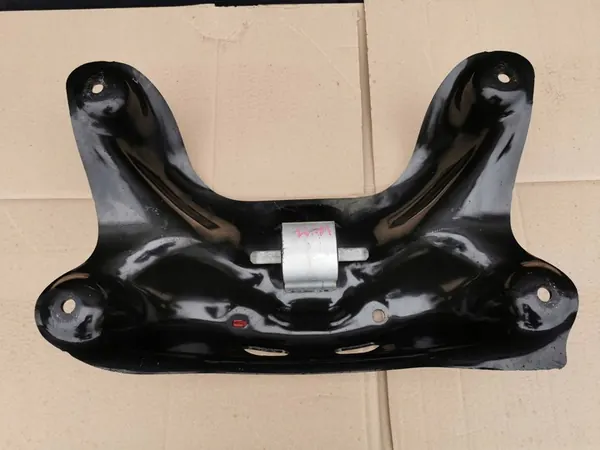 MERCEDES VITO V-KLASA W447 Gearbox Support A4472400200 image 6