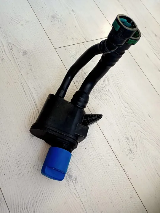 AdBlue-Tankfüllrohr OEM 5R3131965 für VW Caddy image 2