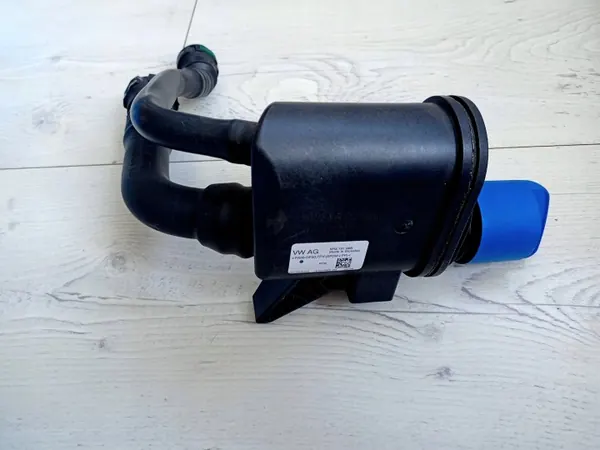 AdBlue-Tankfüllrohr OEM 5R3131965 für VW Caddy image 9