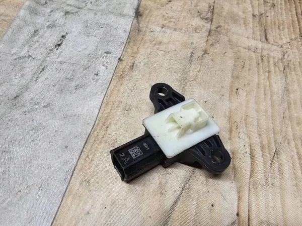 Sensor de impacto Ford Ranger III 2.2TDCI OEM BL34-14C676-AA image 5