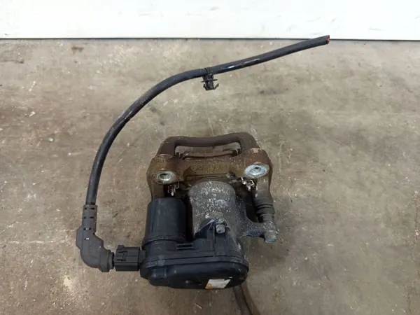 LTZACI30 OEM vänster bak elektrisk bromsok image 3