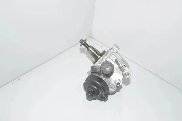 Gebrauchtes BMW Kraftstoffsystem OEM 32116418 3 Touring image 7
