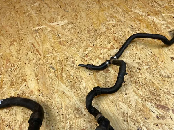 Vesiputki VW Skoda Seat Audi 5Q0122101GK image 4