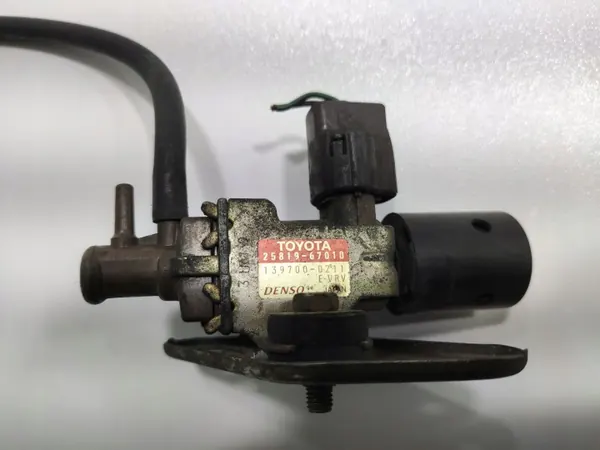 Undertrycksensorventil OEM 25819-67010 för Toyota Land Cruiser image 7