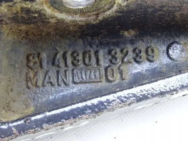 MAN L2000 Etu vasen jousituki OEM 81.41301-3239 image 3