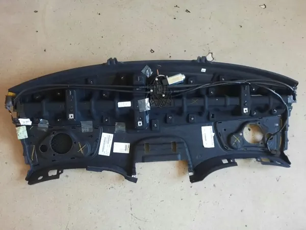 Mercedes-Benz S W222 tavaratilan hylly OEM A2226907604 image 3