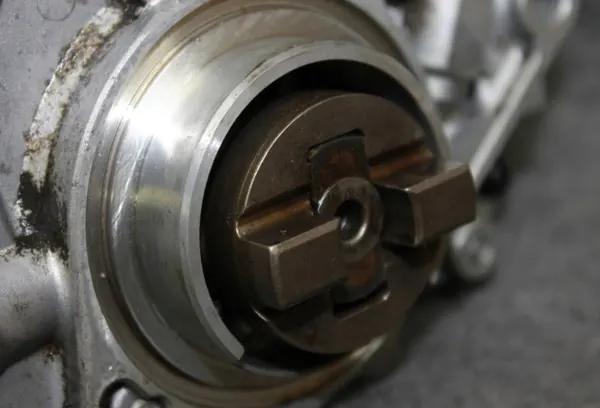 BMW Vacuümpomp OEM 7.04625.02.0 NR1 voor N13 motor image 3