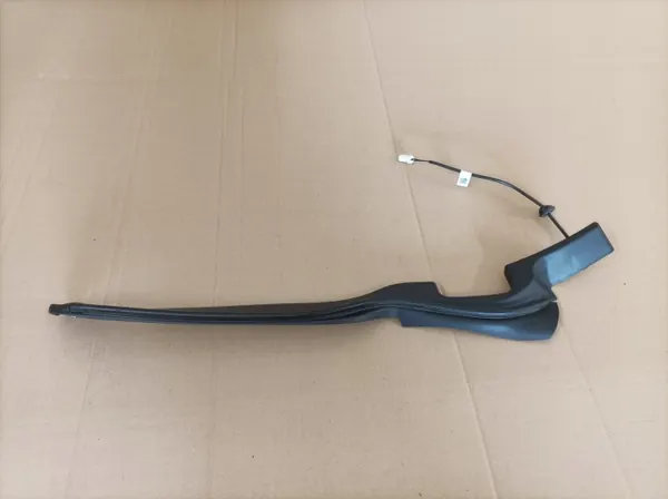 Capteur de hayon droit arrière OEM 81860P2100 Kia Sorento image 2