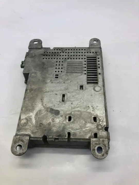 Mercedes-Benz Vahvistin OEM A2479001415 EQA:lle image 3