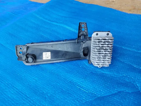 Farol DRL LED Direito Volkswagen T-Roc R-Line 2021+ OEM image 3