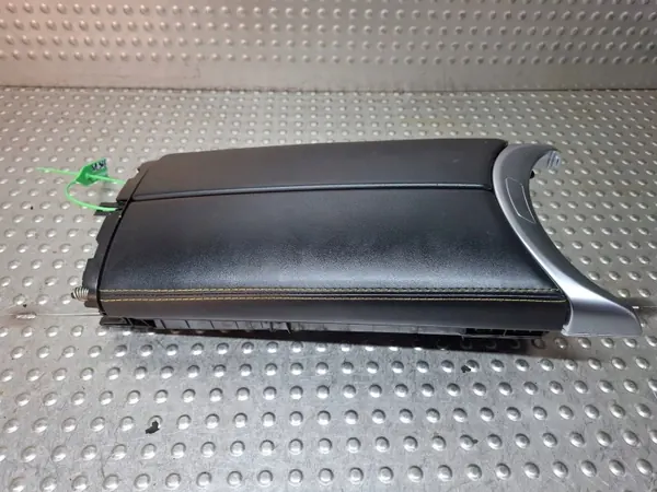 Armsteun opbergdoos leer OEM S26372964 Mercedes image 3