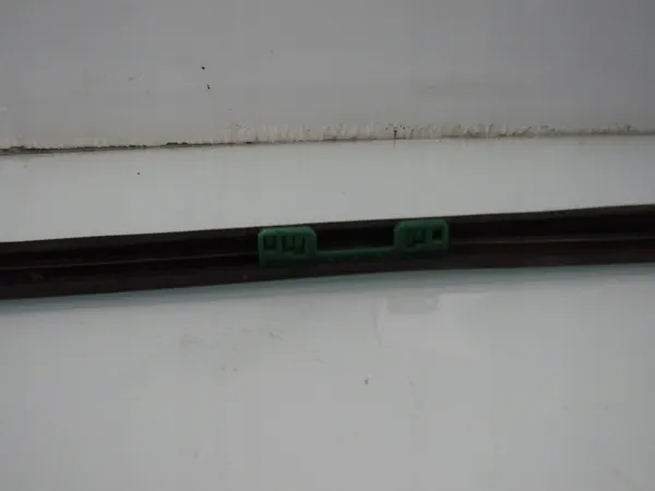 Honda CR-V V 19R Front linker Fensterabstreifer OEM image 7