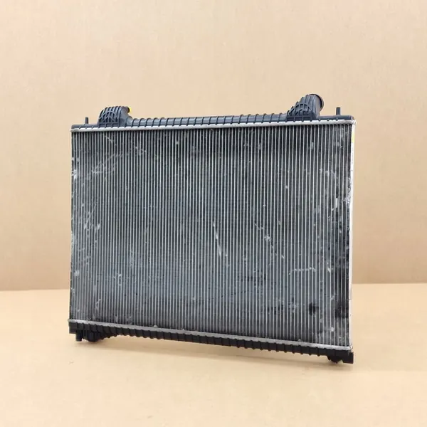Water Radiator Range Rover Velar L560 Jaguar F-Pace X761 image 2