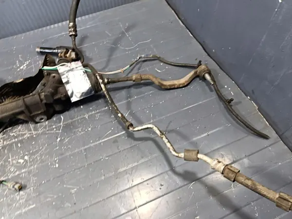 RENAULT LAGUNA III 2.0 DCI Caixa de Direção 490010047R image 5