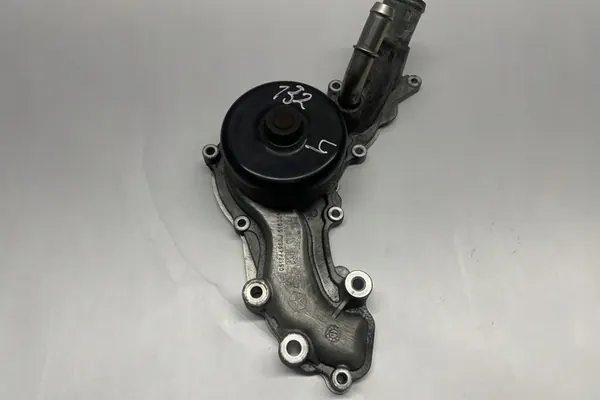 Vattenpump DODGE CHALLENGER 3.6L 2016 OEM 05184498AJ image 9
