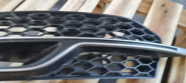 Audi A3 S3 8V 2015 Tapa de Rejilla 8V3807151A image 4