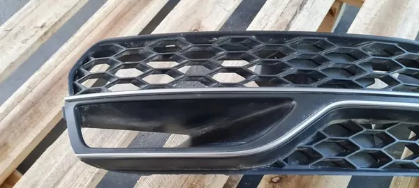 Audi A3 S3 8V 2015 Tapa de Rejilla 8V3807151A image 5