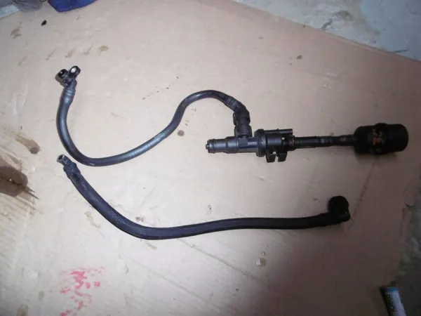 Conduit de ventilation carburant BMW X5 G05 OEM 0280142544 image 3