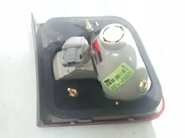 Lámpara trasera derecha Volkswagen Polo 9N Sedan image 4