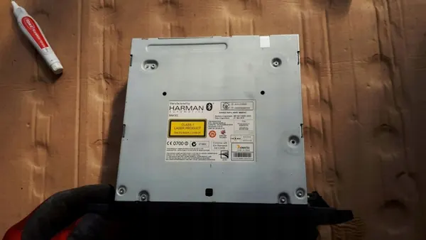 Audi MMI-navigationsenhet OEM 8T1035664D image 5