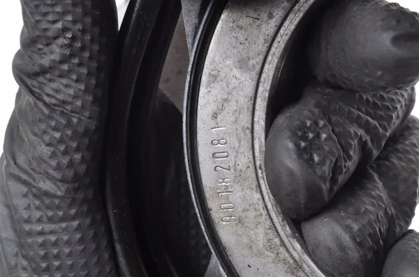 Volvo Remspännare OEM 90182081 - Begagnad image 3